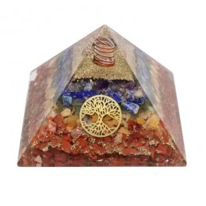 Pirámide Orgonita de Chakras – en Resina con Árbol de la Vida 8x8cm
